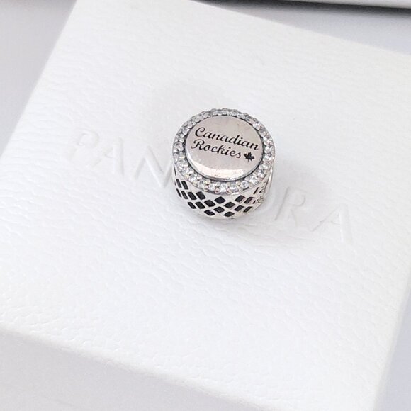 Pandora Canadian Rockies Charm Exclusive Travel Bead S925 Silver with box - Picture 5 of 5